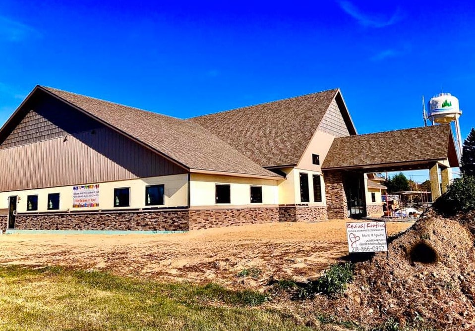 Commercial asphalt shingles roof job completed for church